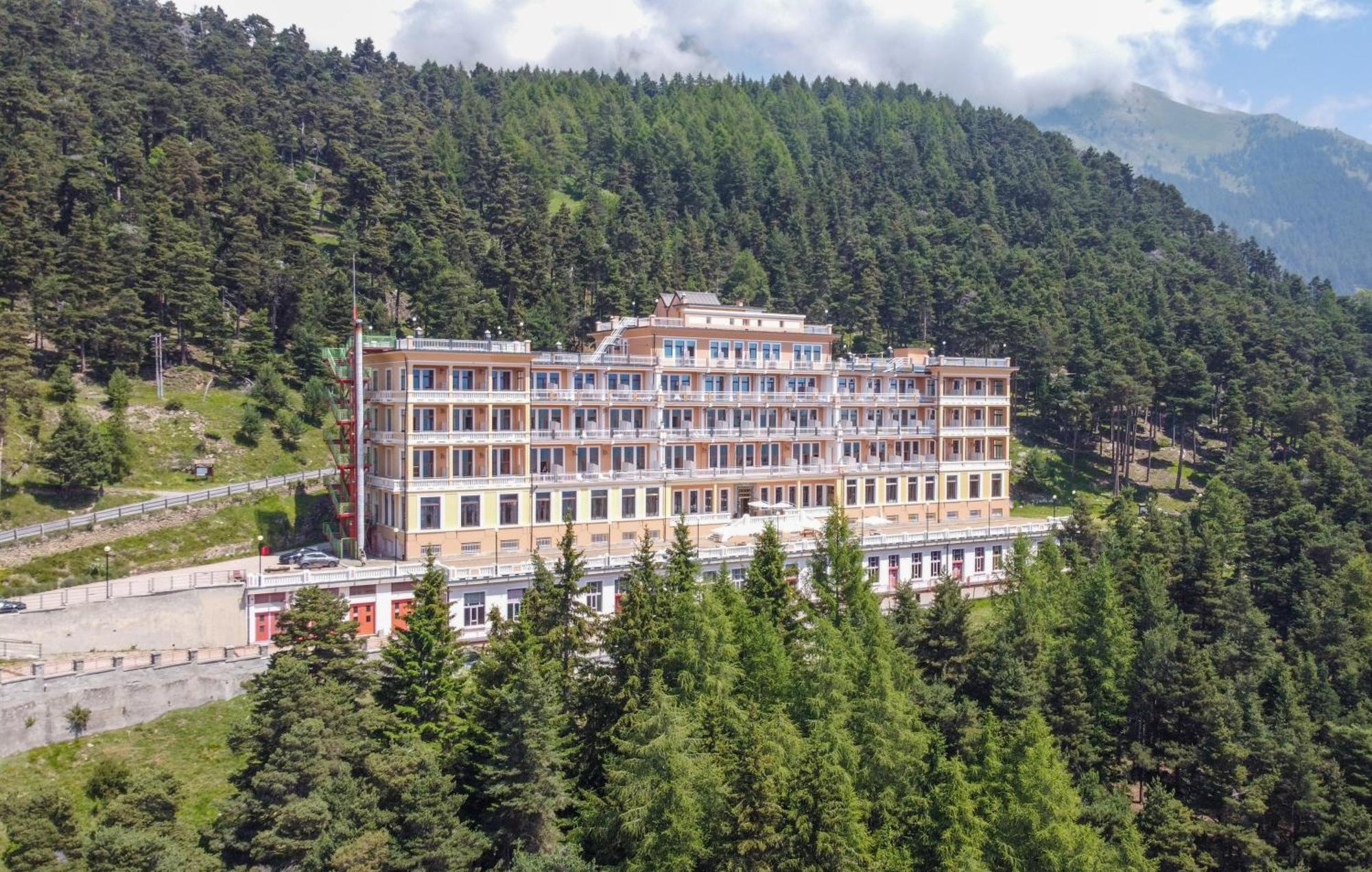 Pracatinat Hotel & Restaurant Fenestrelle Bagian luar foto